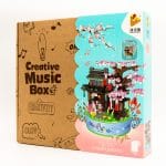 Konstruktorius / muzikinė dėžutė "Namelis prie sakurų"